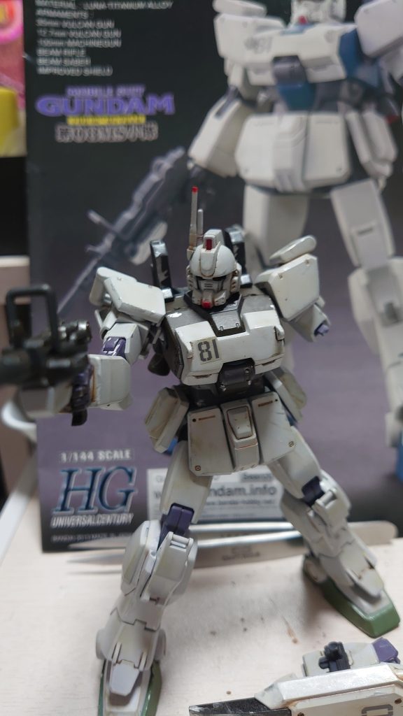 撮影するためにポーズをつけていたら左腕がもげてしまいました(T0T)