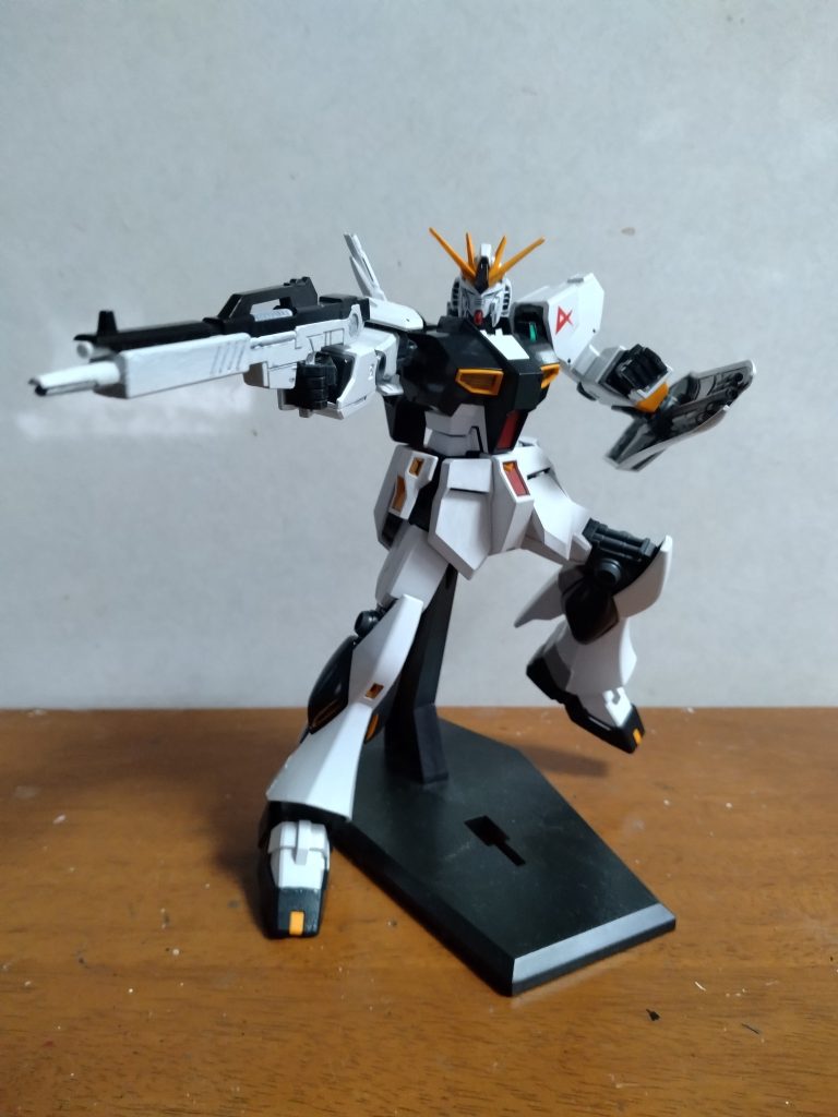 ニューガンダムは伊達じゃない!–3枚目/制作者：サト