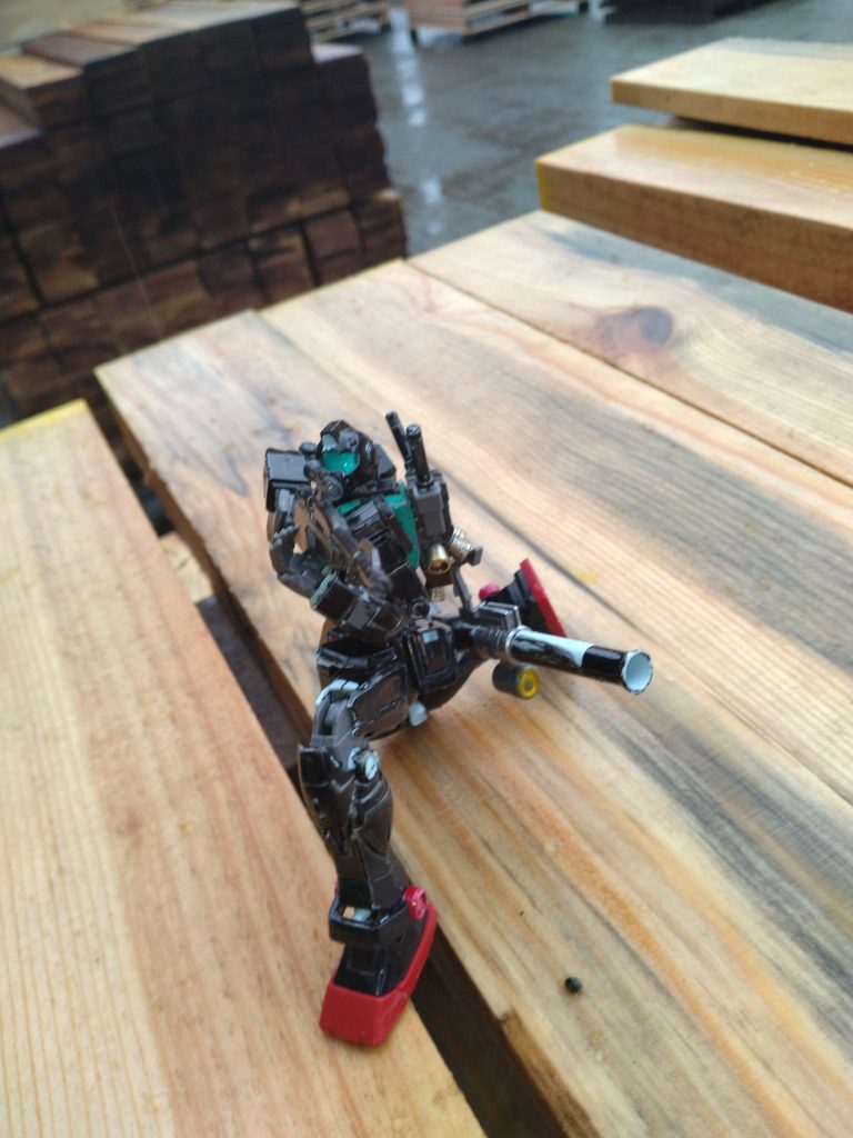 ジムキリエル–6枚目/制作者：友情ピエール