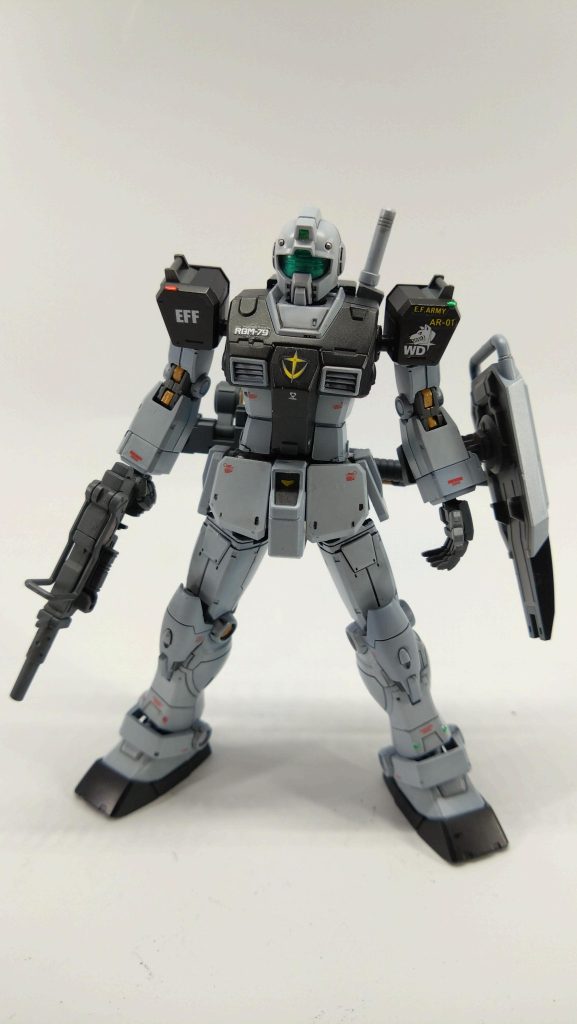 マスター機はオリジンジム　スレッガー・ロウ機をつかいました