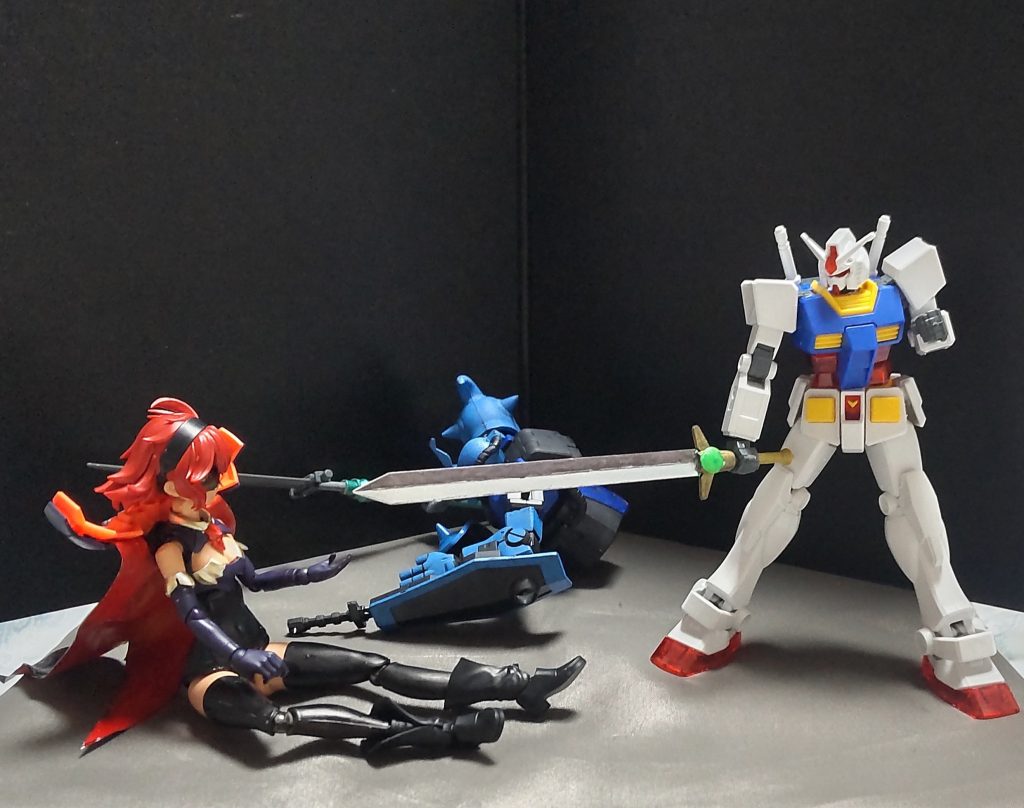 ガンダム「悪党め!トドメだっ!!」スレンジョ「うわわわっ、まっ…待って!」