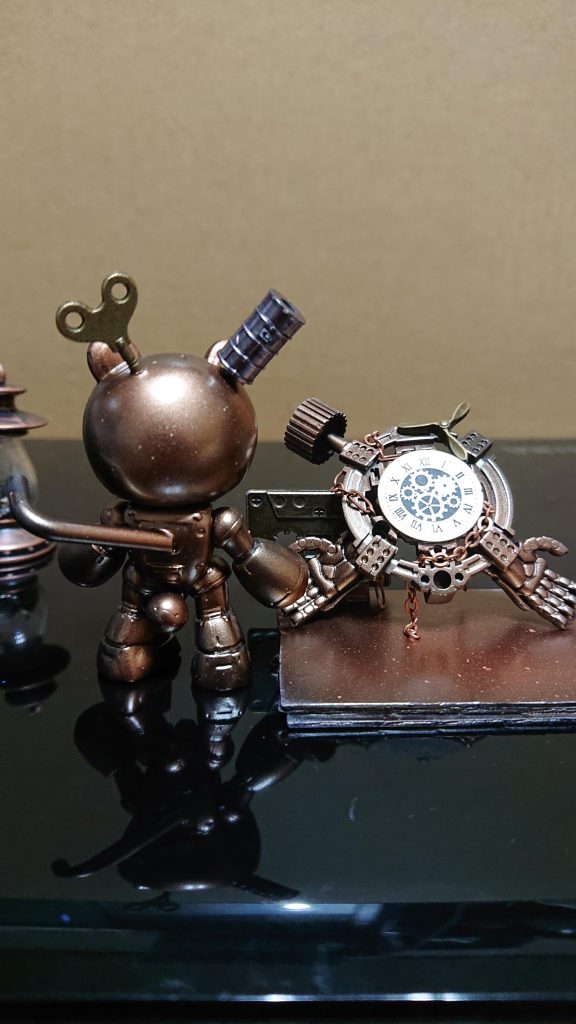 ベアッガイの背中はランナーの端を接着してます。