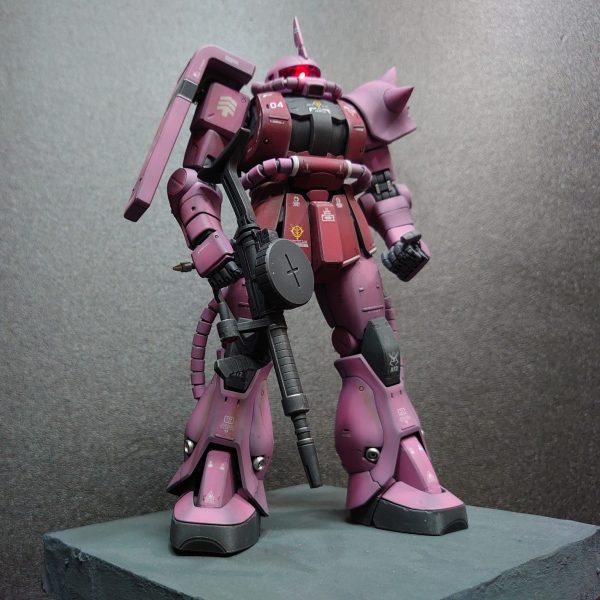 シャアザク現る