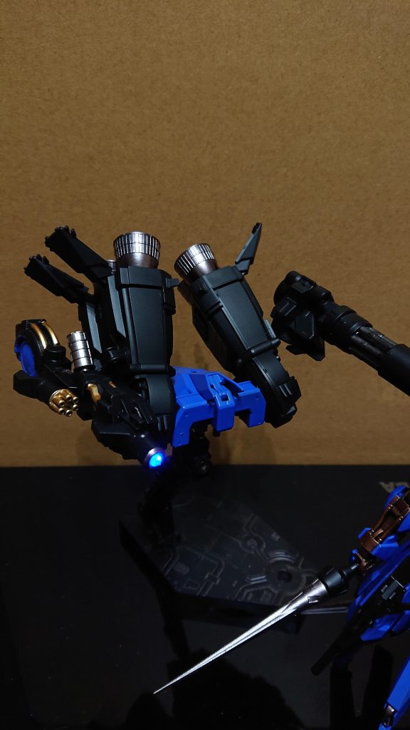 蒼騎士–3枚目/制作者：Eustoma