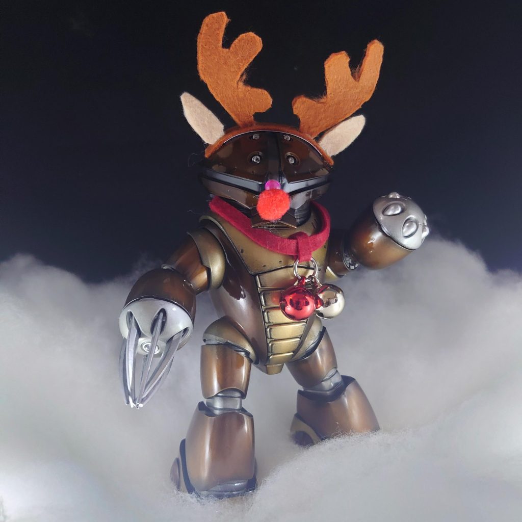 となるとやはりアカハナにちなんでトナカイ役はアッガイですよね。