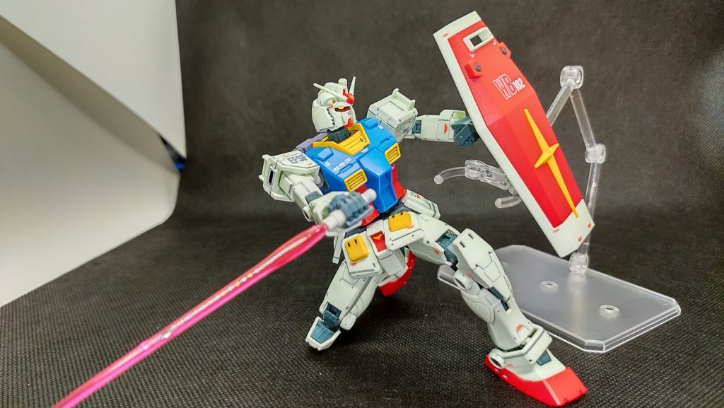 前半の、ドアンザクとの戦闘中の一コマを。スローモーションになるあのシーン。