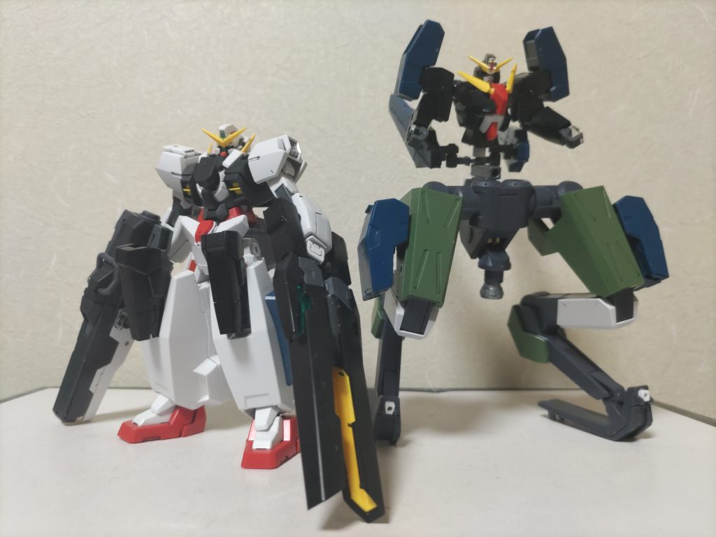 背部のセラフィムアームズは分離可能