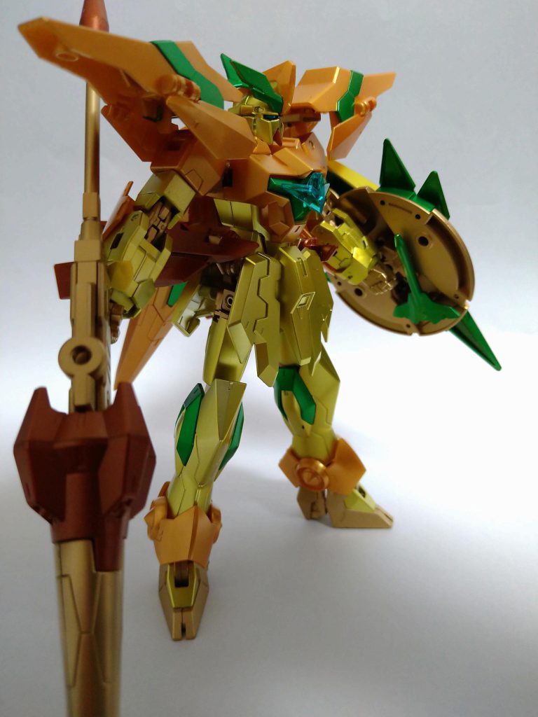 最近のガンダムは頭が小さすぎる気がしなくも無いです、、