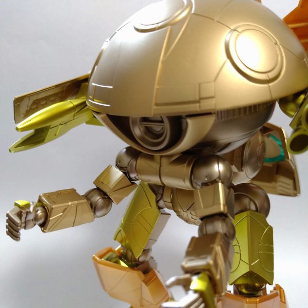 MAY’S MOBILE SUIT  WODOM POD