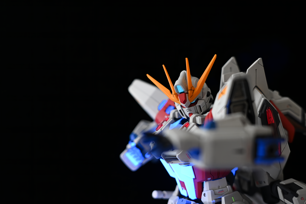 スタービルドストライク–4枚目/制作者：熊ナヴェ