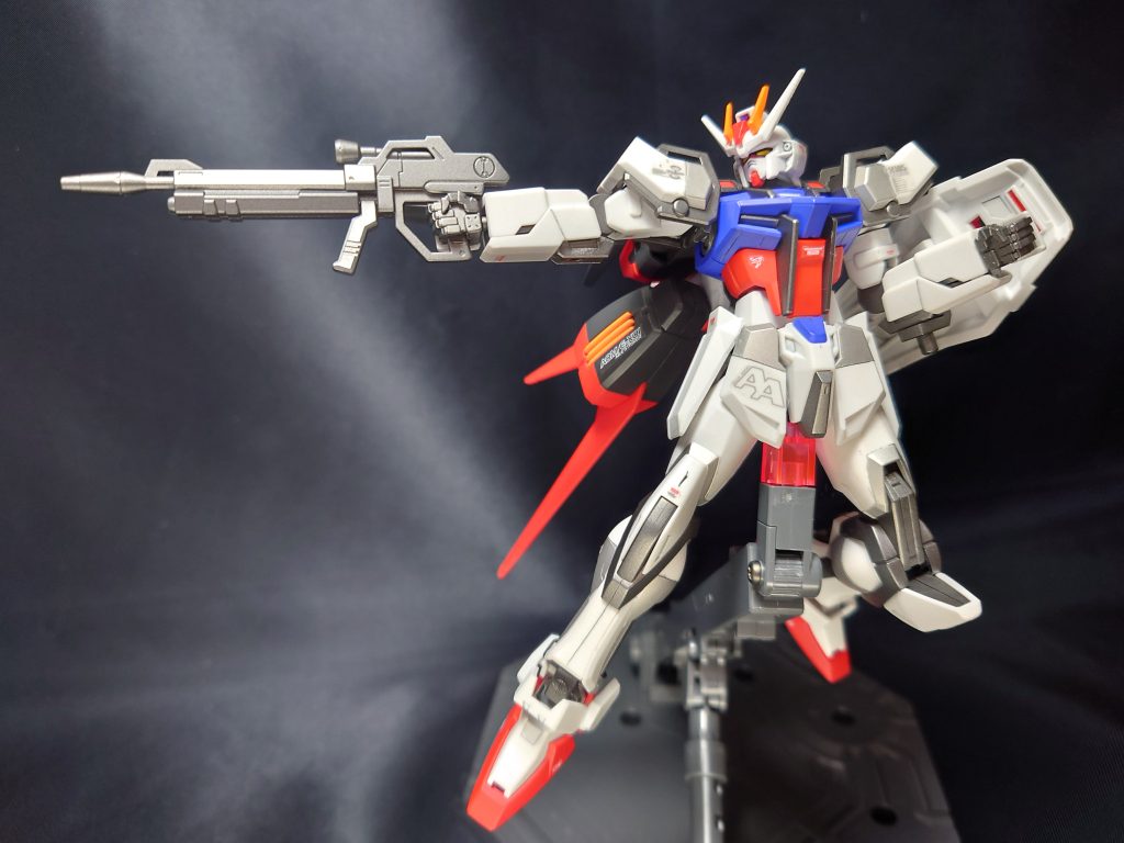 エールストライクならこのポーズですかね😁