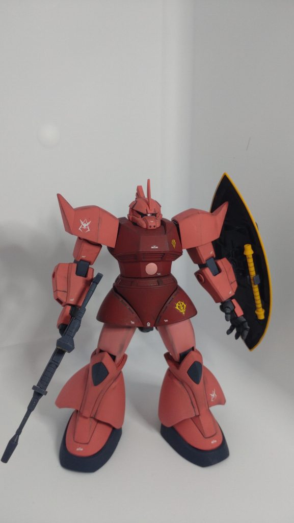 成型色仕上げでスミ入れとデカール、タミヤウェザリングマスターガンメタルしたのみ