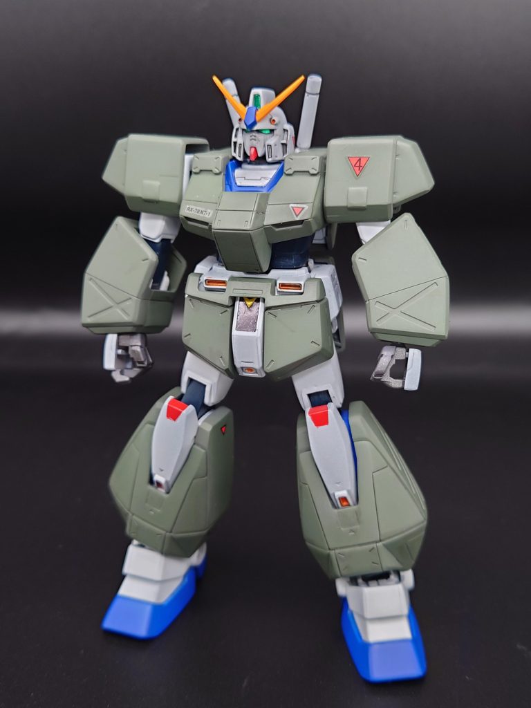 アーマー装甲を着けるとめっちゃ強そうに見えるね