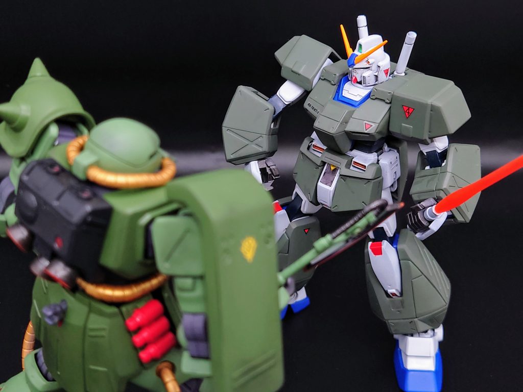 先日作ったザクⅡ改との対決っぽいシーン！