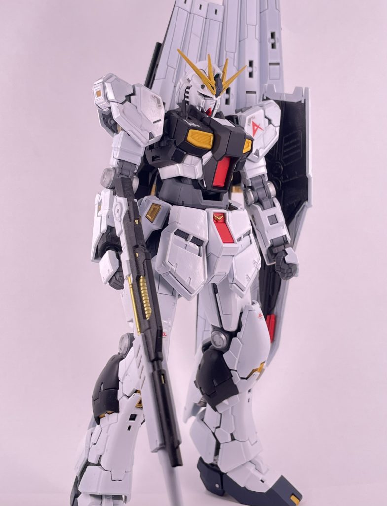 RG νガンダム–4枚目/制作者：ねこきのこ