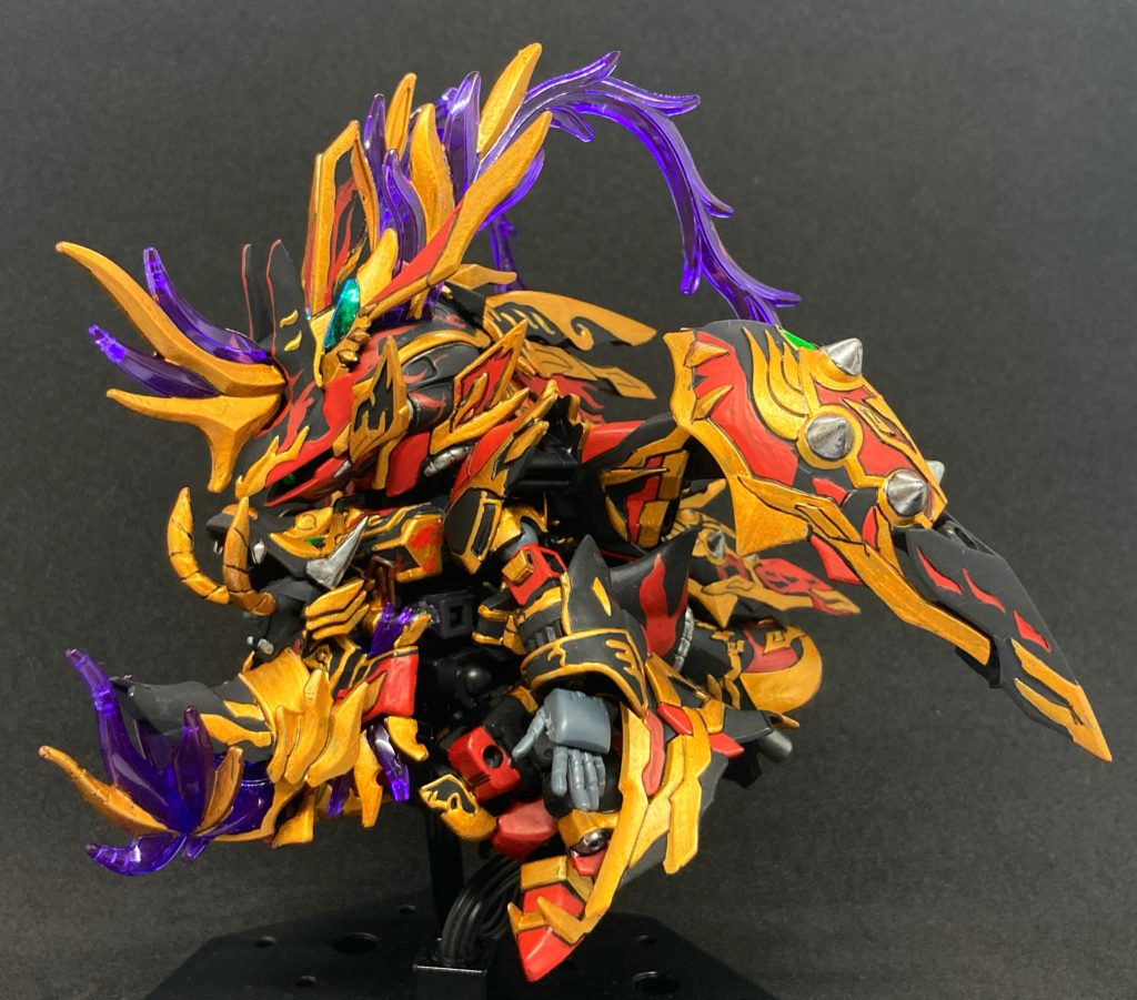 なるべく元ネタナイチンゲールのプロポーションに近くなるように胴体や背部スカートの大きさを意識しました背部スカートの話は工程で