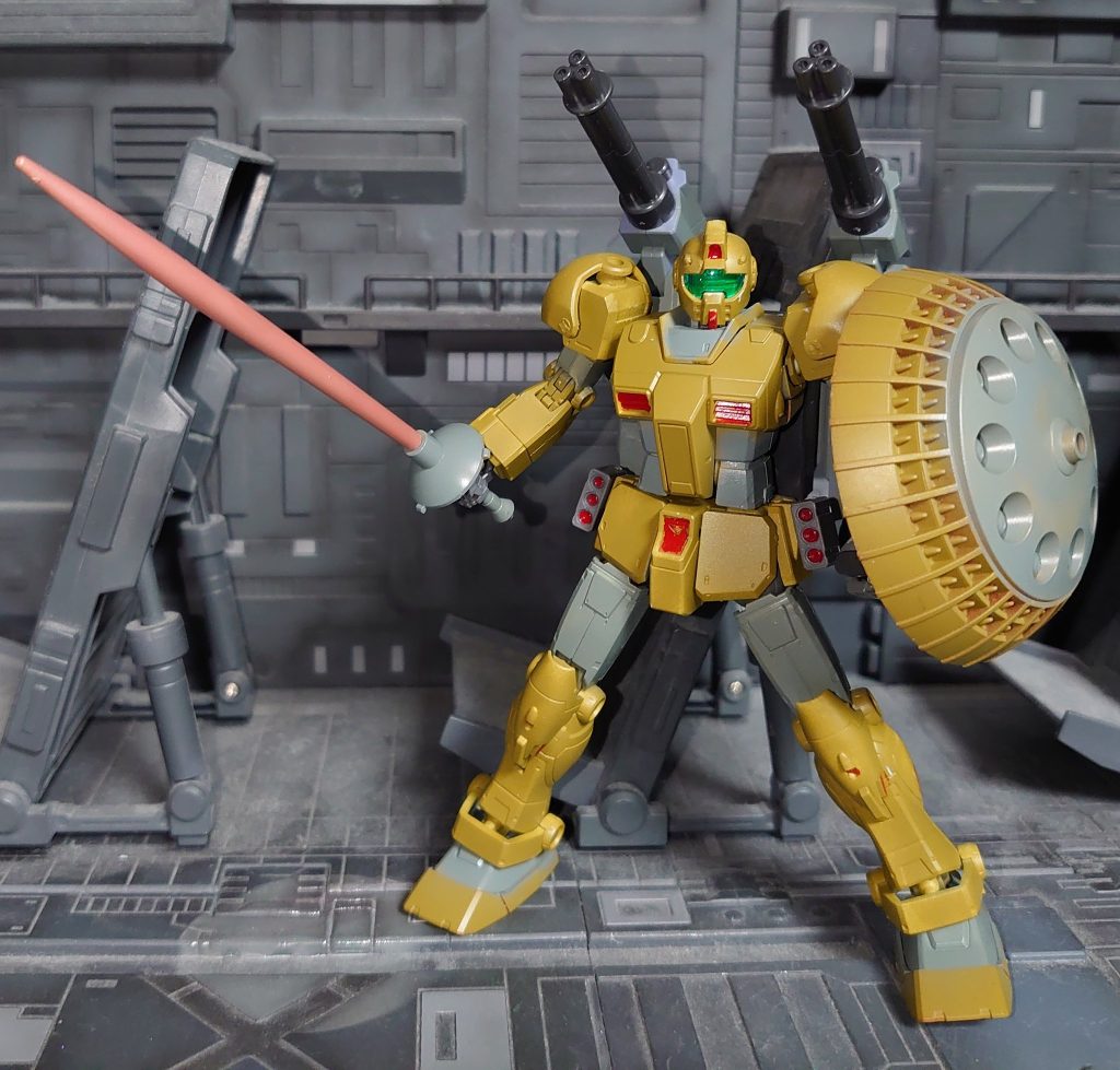 戦後アナハイムに合併されたツィマッド社が開発したMS増加ウェポン・ヴァリアブルポッドを装備したジム