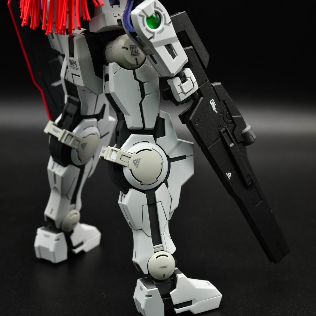 膝横の丸モールドのマスキングがめんどくさかったですw