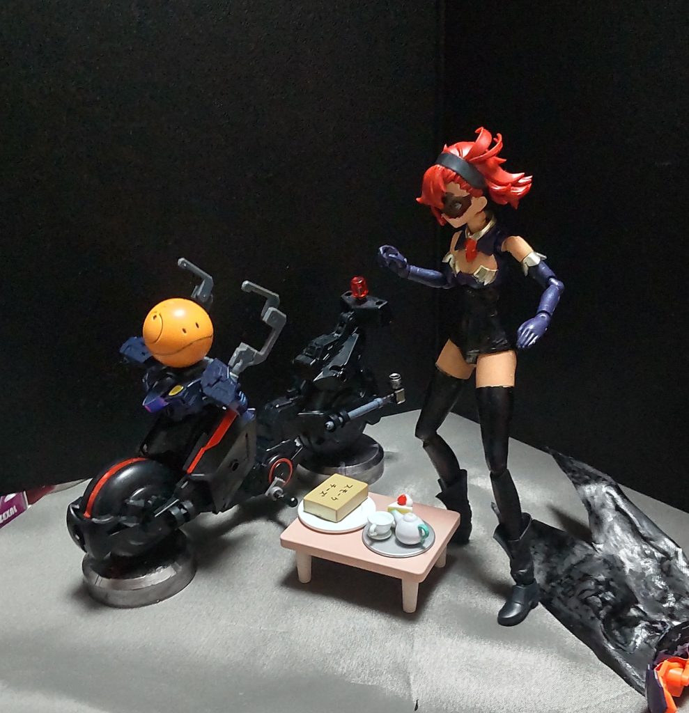 バイクのハロから連絡が!ハロ「スレッタ、メールが届いたぞ」スレッタ「!?きっとミオリネさんからだ!なんですかもー、遅れるなら早く言ってくれればいいのに〜」