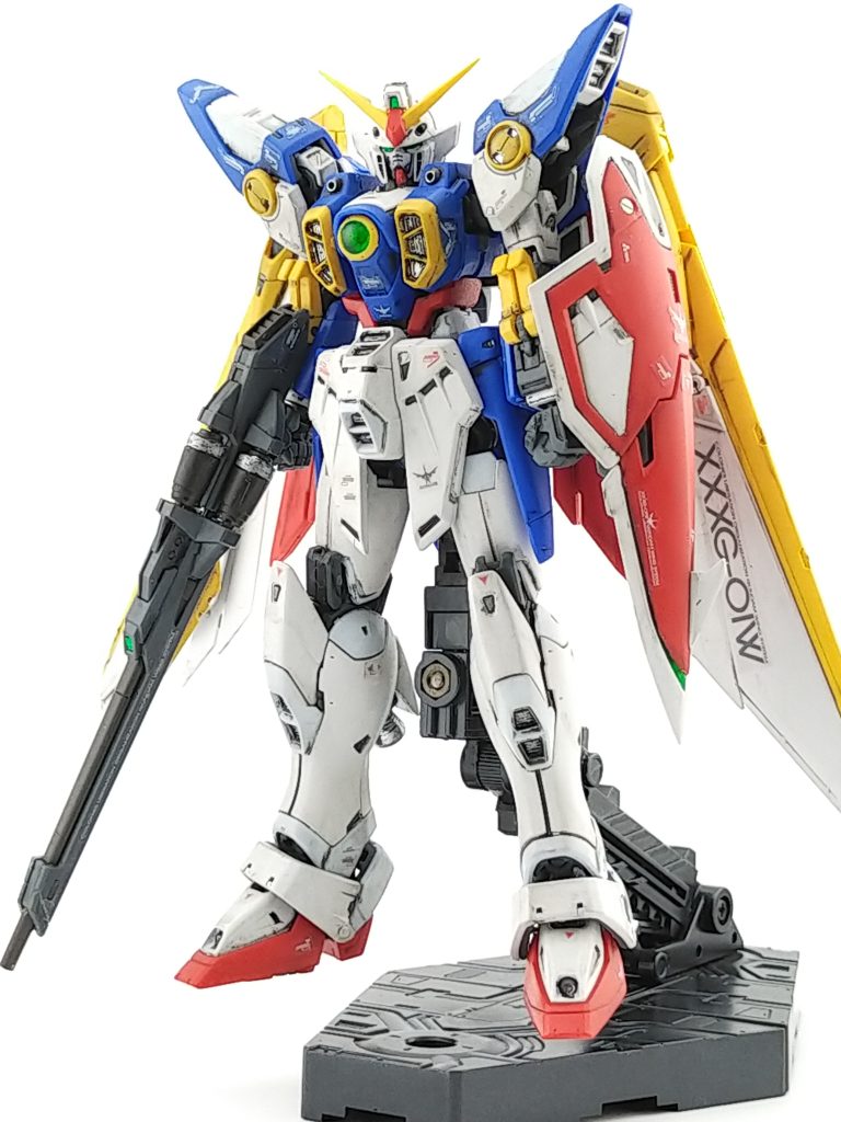 とても良いキットなんですが、何で水転写デカールではなくで、リアルスティックデカールなんですかね・・・厚みのあるディカールを目立たなくする。と言う思いで作ってみました。