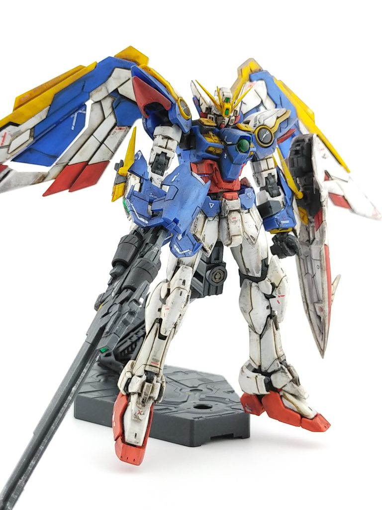 ライフルの銃先を床につけないと安定しないのでこれが限界でした。