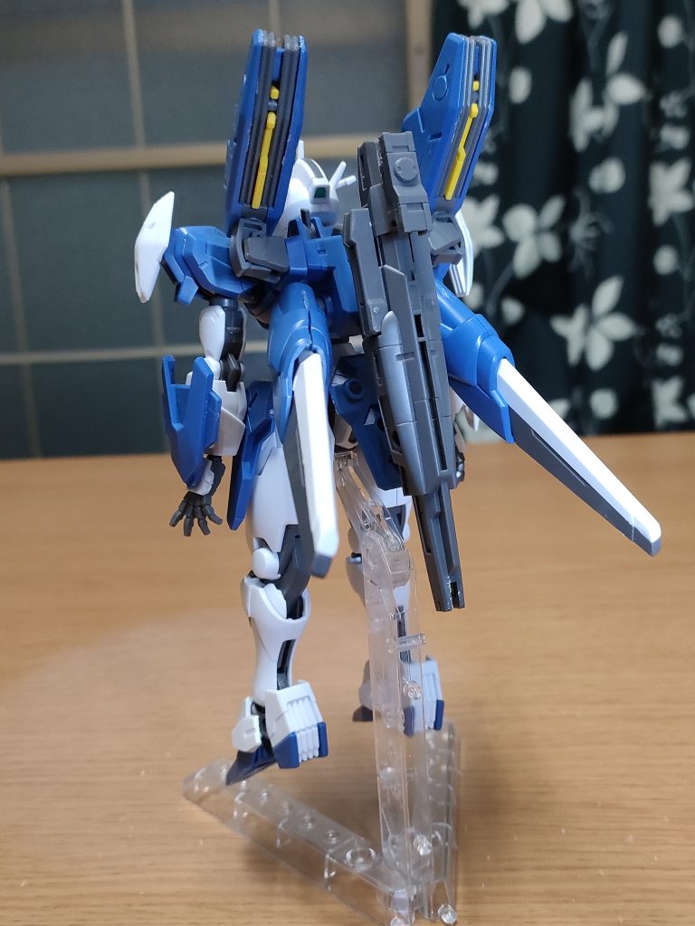 エスカッシャン全体配置リア。ライフルもマウント出来るの便利。