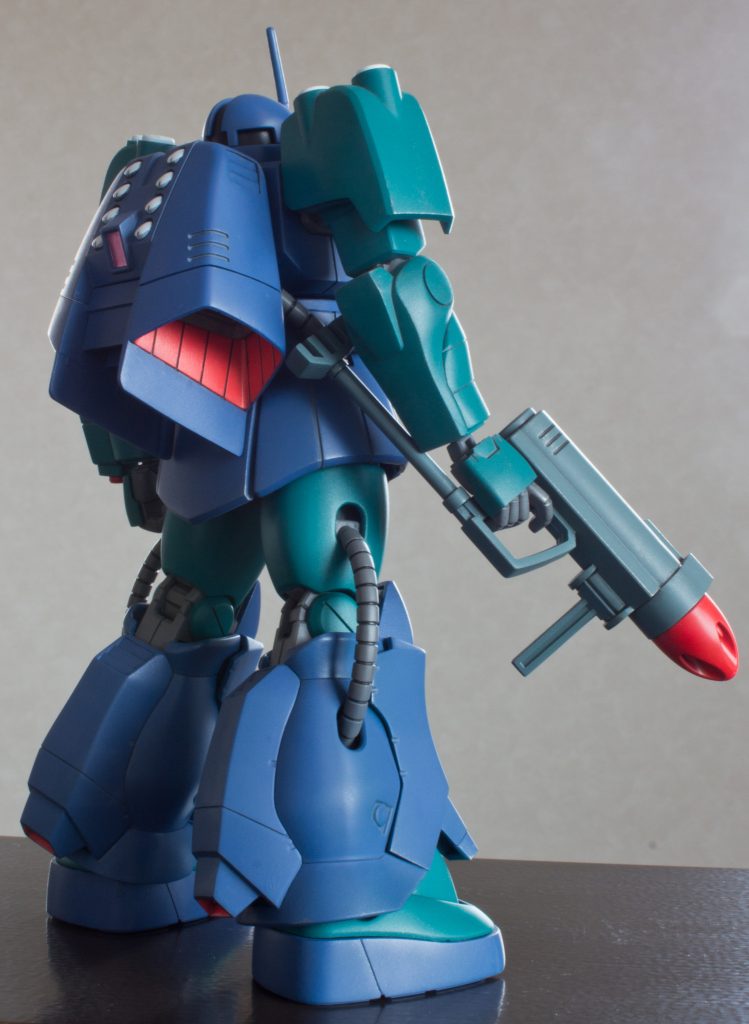 あまり記憶にはないのですが「汚し」をしようとした形跡がありました。少しドライブラシかけた跡があるんですよね😆若い頃は結構ウェザリングやってたんですが技術、塗料の進歩に今はついて行けてなくて。。やってはみたいんですけど自信ないんですよね(笑)