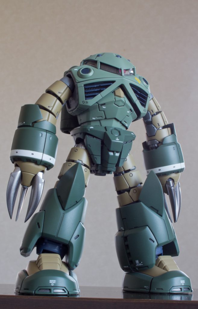 正真正銘クローを少し鋭くした以外何にもしてないのにこの完成度❗呆れます😅それにも増してこのキットの凄い所はその作りやすさ❗❗塗装もしてるのに何のストレスもなく本当にあっと言う間に完成までこぎ着けました。RGはパーツ多いしちょっとと思ってる方にこそ一度は組んで見てほしいお勧めキットです。