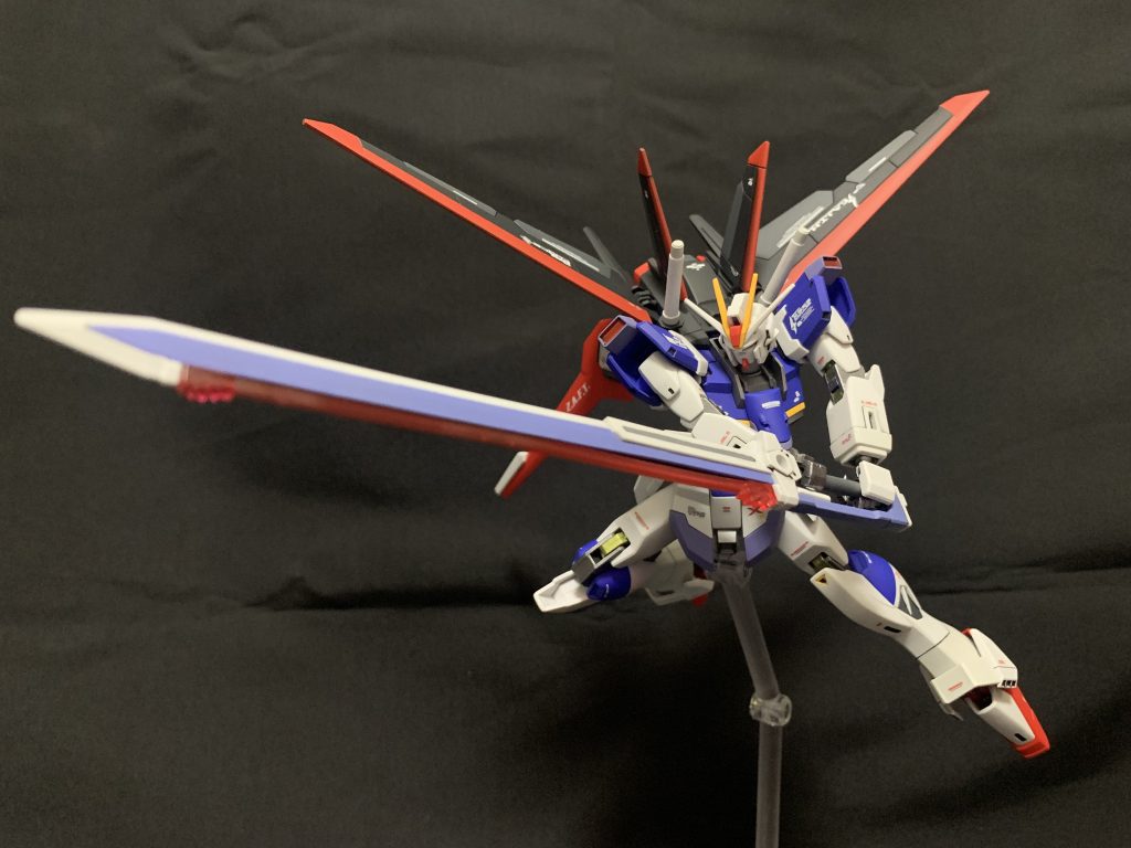 「あんたは俺が討つんだ、今日!ここでッ!!」以上です。1番好きな機体で劇場版SEEDFREEDOMにも登場してくれるという事で塗装等頑張ってみました。劇場版でシン・アスカが大活躍してくれることを楽しみにしてます。閲覧ありがとうございました( _ _)
