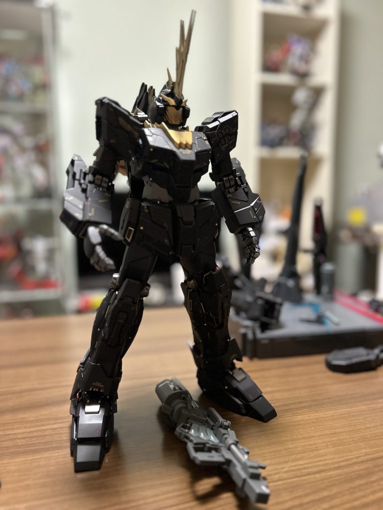 仕上げは艶消し派なので、それだけでも他の先輩PGバンシィさん達と差別化できるかな〜😄と思いました！