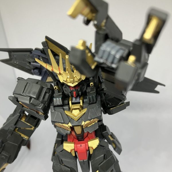 コアガンダム-バンシィアーマー-