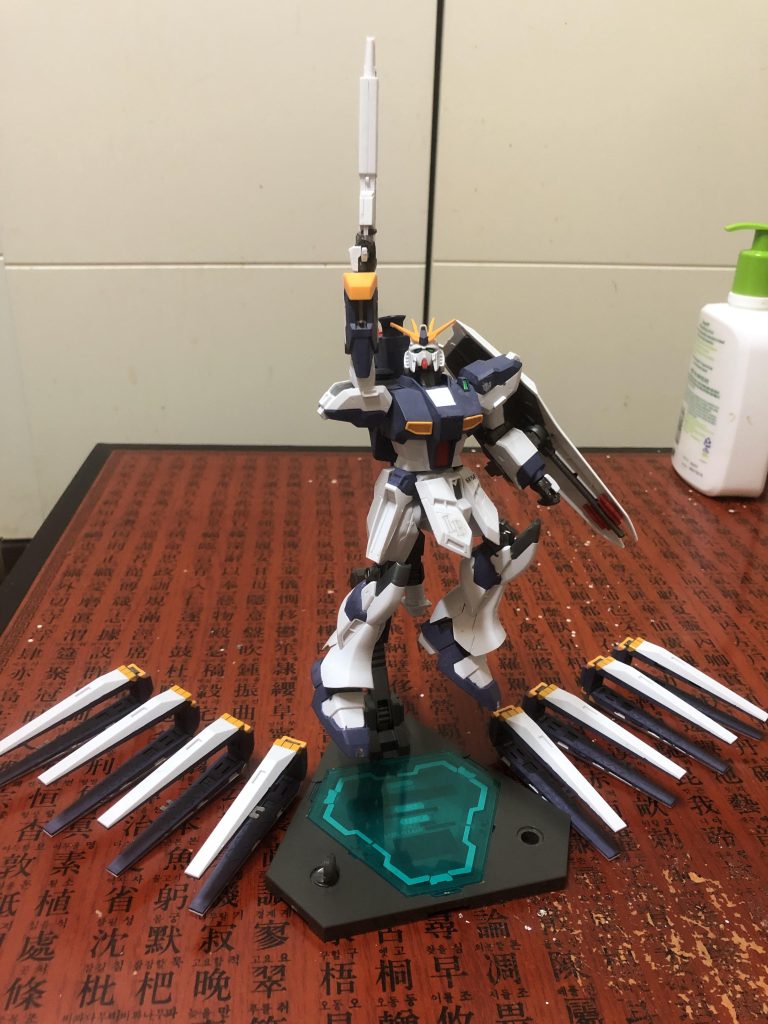 フィンファンネルアクションニューガンダムとハイニューガンダムが１つに！