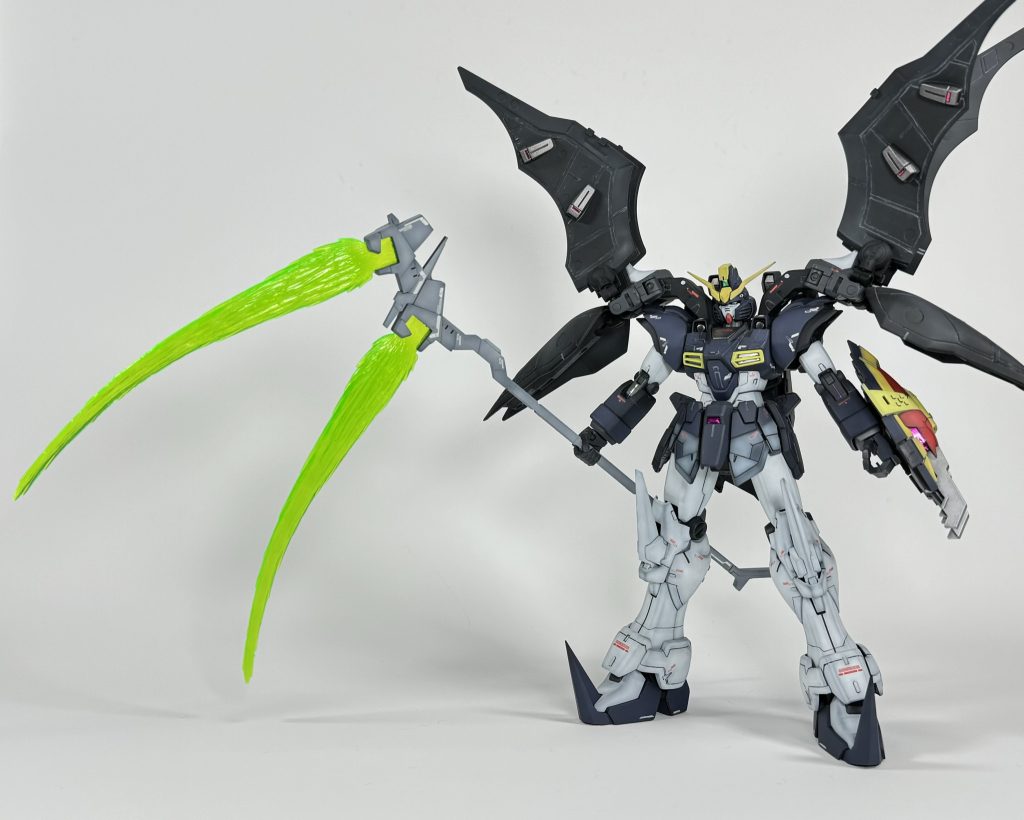 アクティブクロークが無いとデスヘルでは無いと思い旧キットから移植。