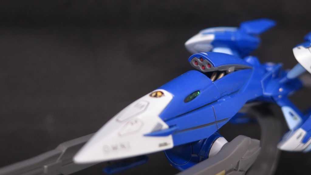 本体のミサイルランチャー。