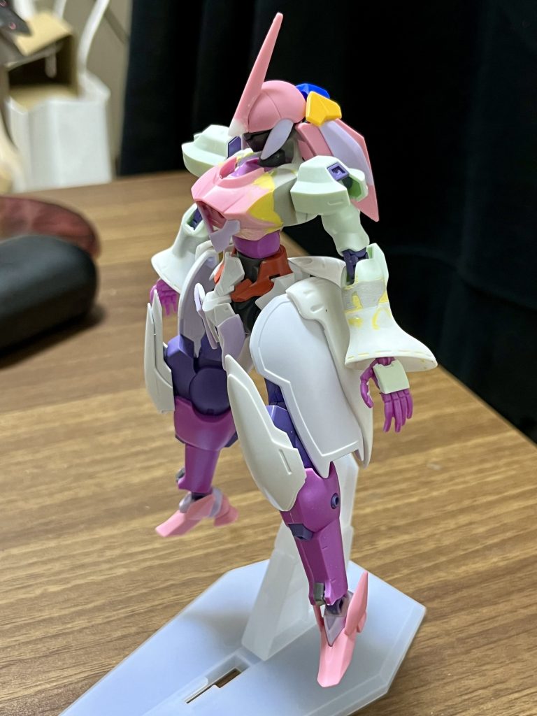 前方から見たサフ前の状態です上半身はかなり改造しています