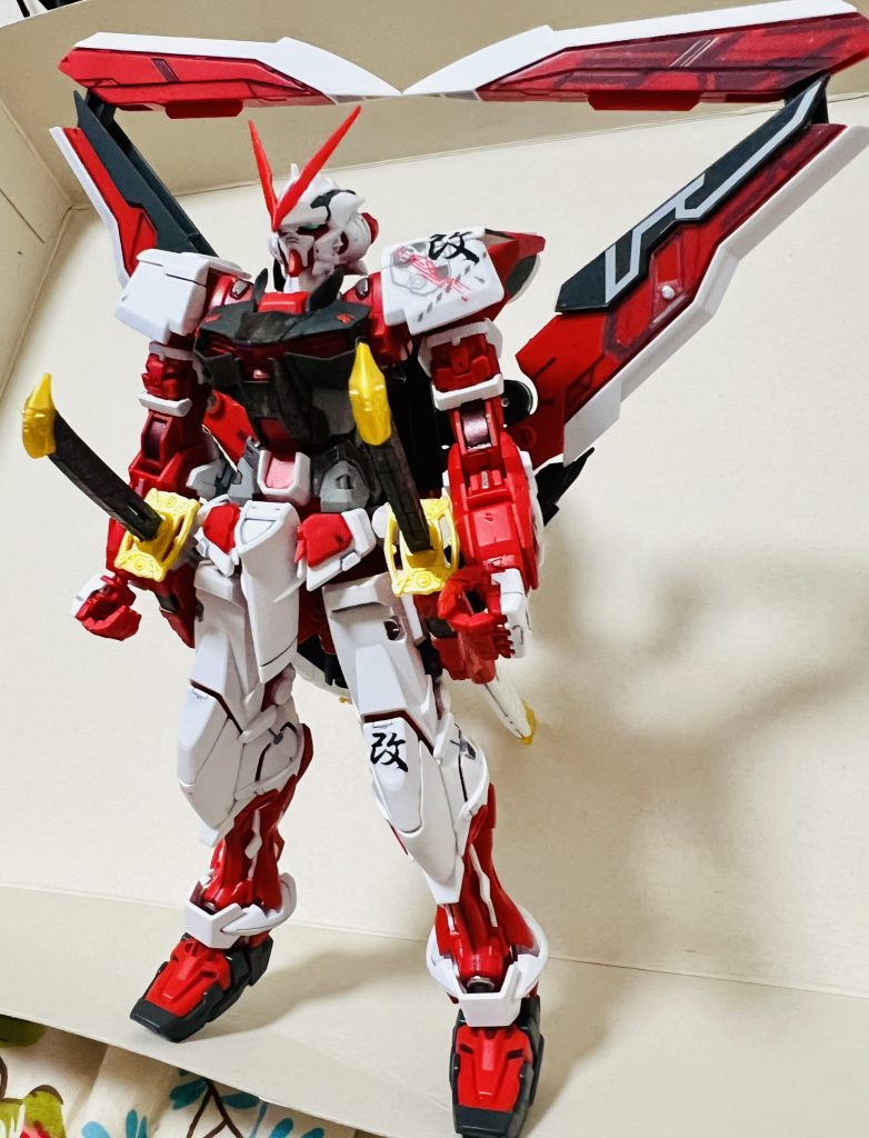 部分塗装や肩にマーキング貼ったりつや消し吹いたり等してます。下手くそでほんますまん(´;ω;`)