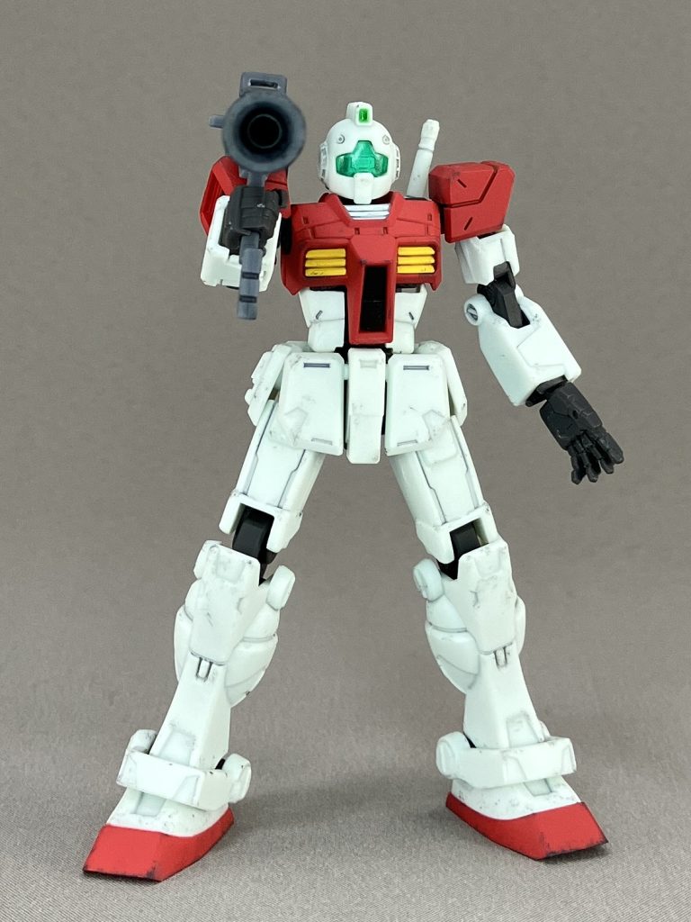 バズーカ合わせ目は消して、開口しました。Gジェネのジムはいつになったらバズーカを持つんでしょうか。