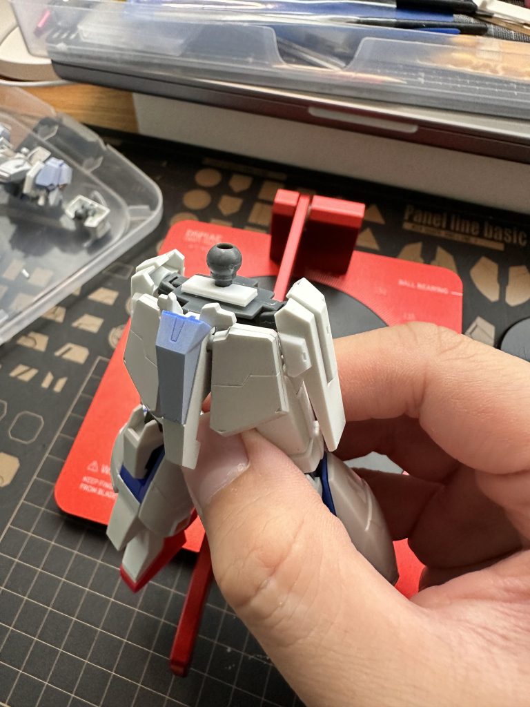 height of waist part increased to make the body looks even slimmer 