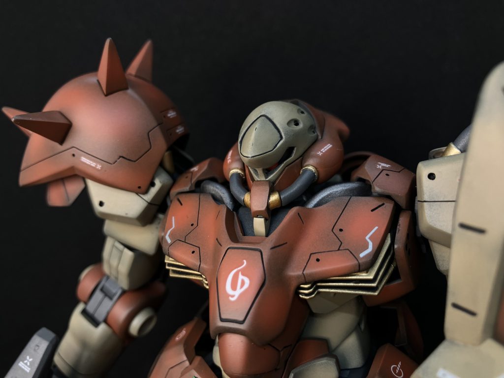 映画を見てメッサー!欲しかったけど、中々 手に入らず(泣)やっと手に入ったころには、制作意欲があんまりなく(汗)前回、サイコガンダム作ってまたデカいの作りたくなり製作しました。