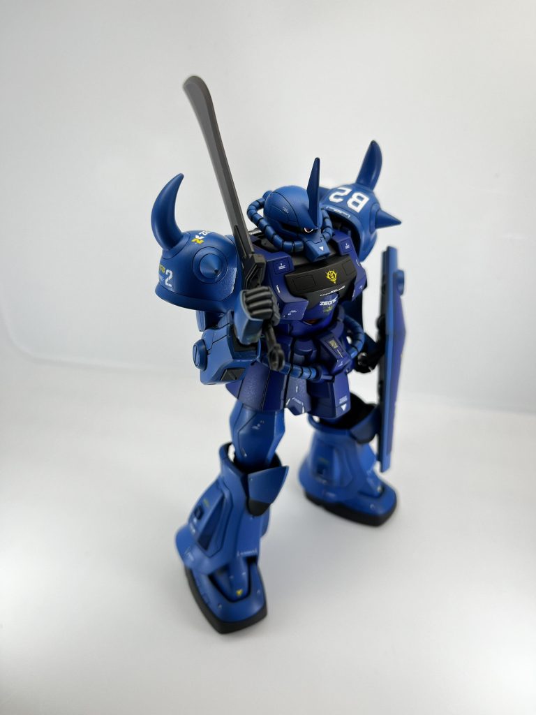 本機は操縦系の確認と、新規OSの確認に重きを置いたため、新規に作製されたのは胴体部のみであり、四肢には07Bの物が転用されている。ただし汎用性の確保のため、フィンガーバルカンはオミットされている。