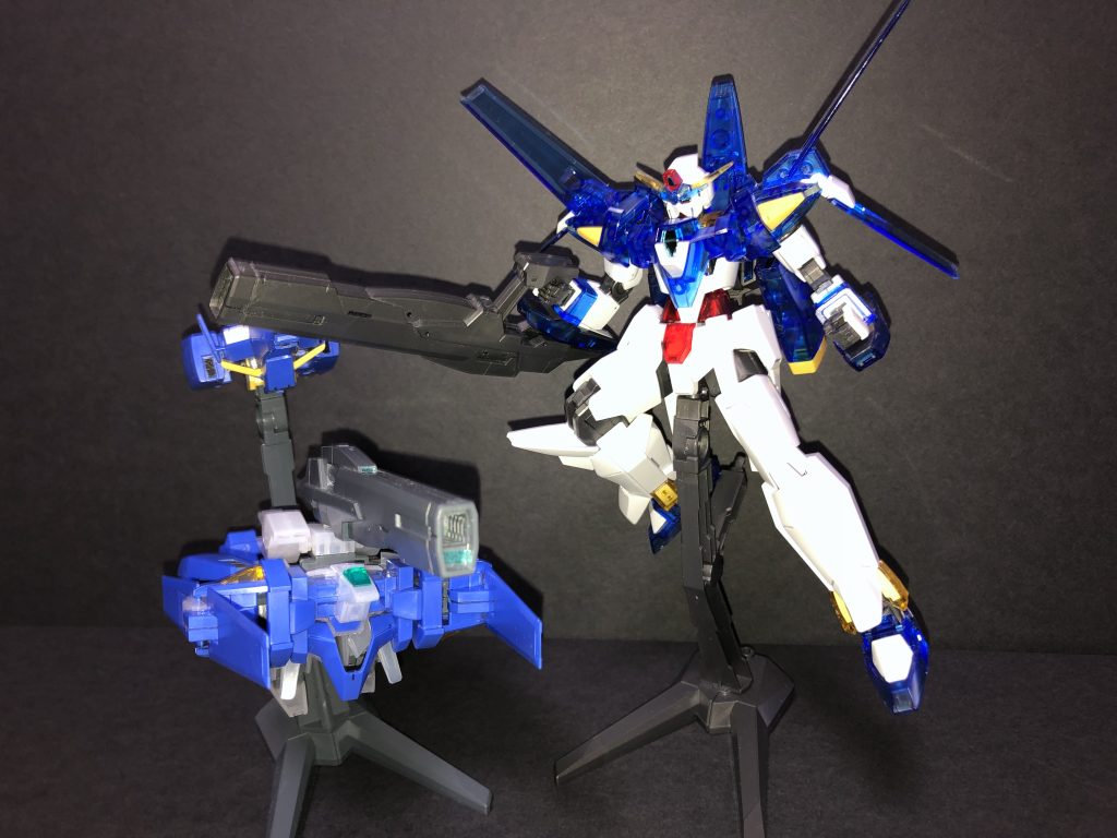 今思うと合体分離再現台座付きで1500円とかすごかったですね……今じゃHGは2500円とか普通過ぎて信じられない