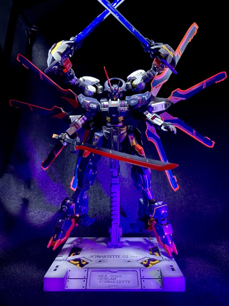 オプションバックパックを装着してフル展開