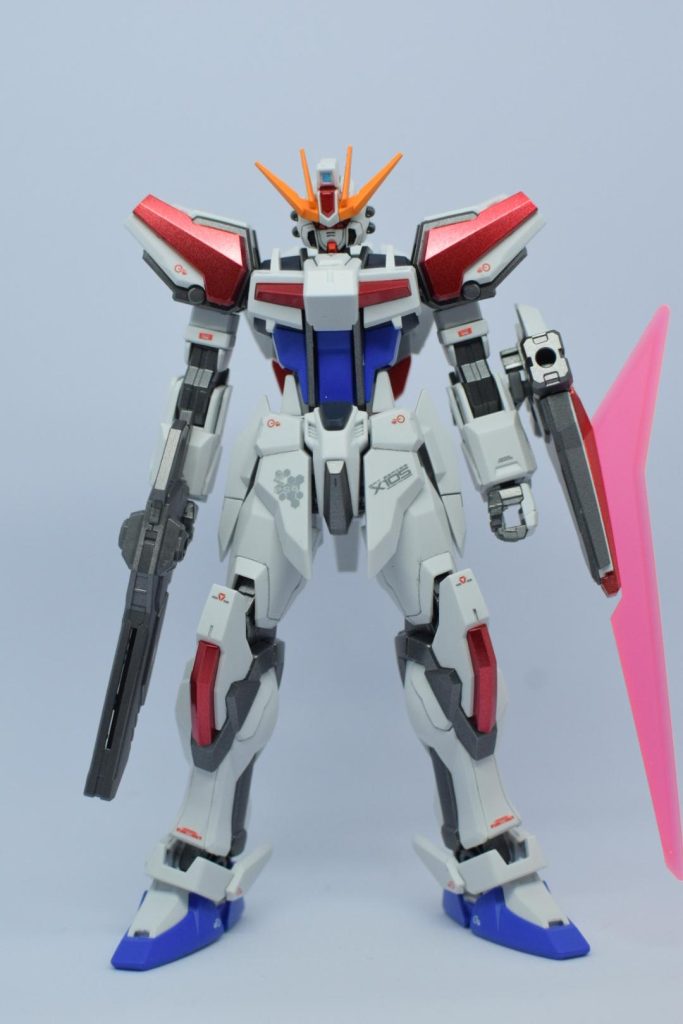 正面クリアパーツはブラックライトでオレンジに光るのが納得いかなかったからキャンディ塗装してます。スターブライトシルバー下地にしてクリアピンクにクリアレッドを混ぜてます。