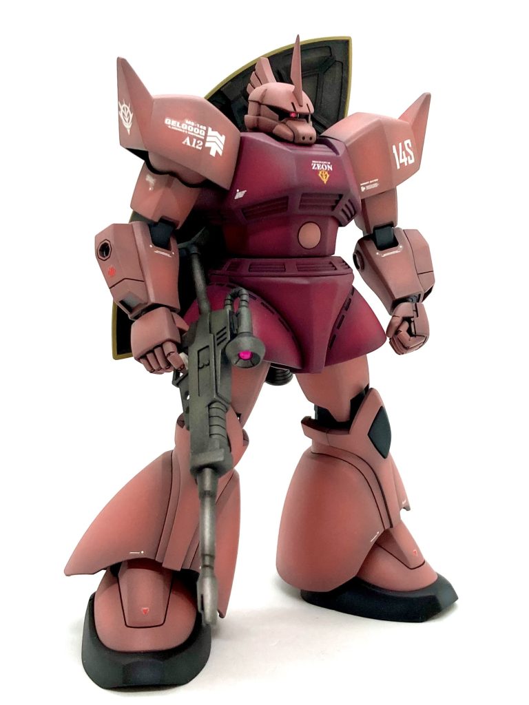 前回の量産型ゲルググのときは、かなり行き当たりばったりで迷走してしまいましたが、今回は着地地点が分かっている分、そこそこ納得のデキなのです😅