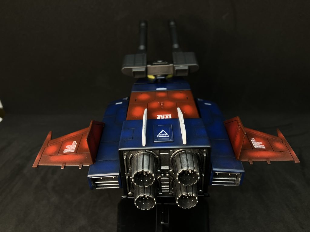 全体的にグラデーション塗装にしたつもりです。 