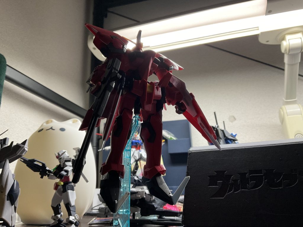 それー以外のーなーにーかを、知ーらーないーかーらー♪っぽく背景がうるさいのと、他の子がちょっと映り込んでるのは別の投稿で紹介します咄嗟にとったのでクッソ逆光です