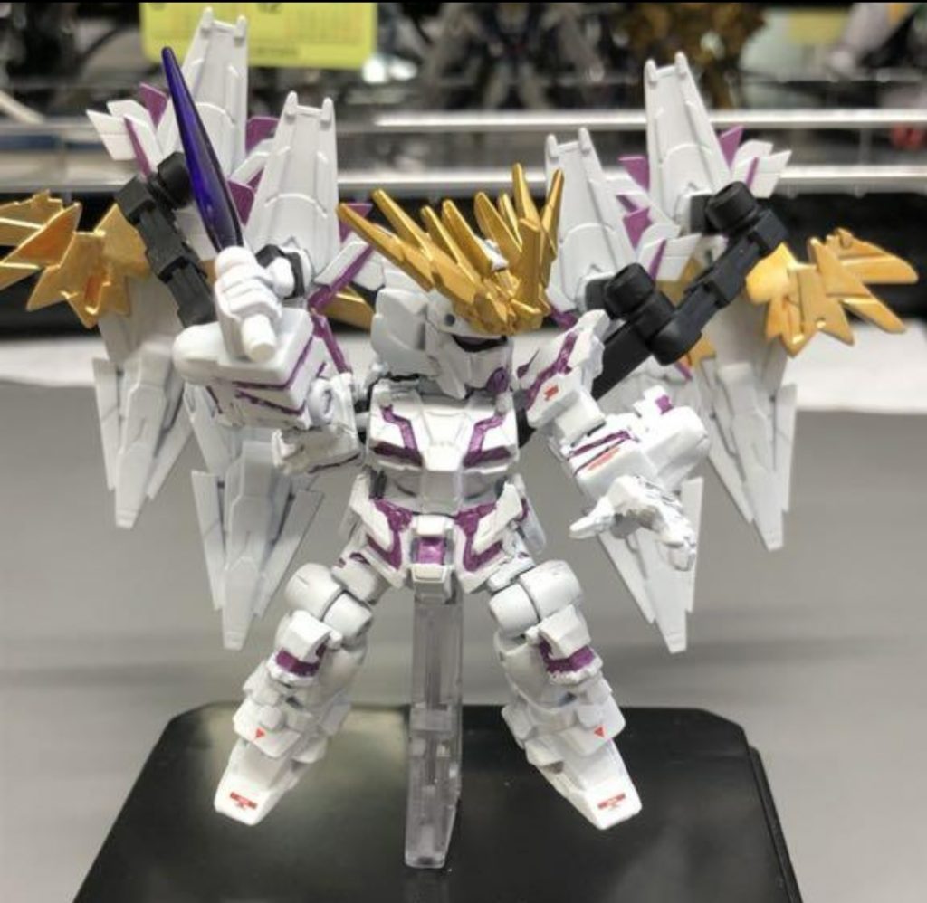 シールドは後ろに逃がせるようにしてみました武装はサーベルのみという潔さです