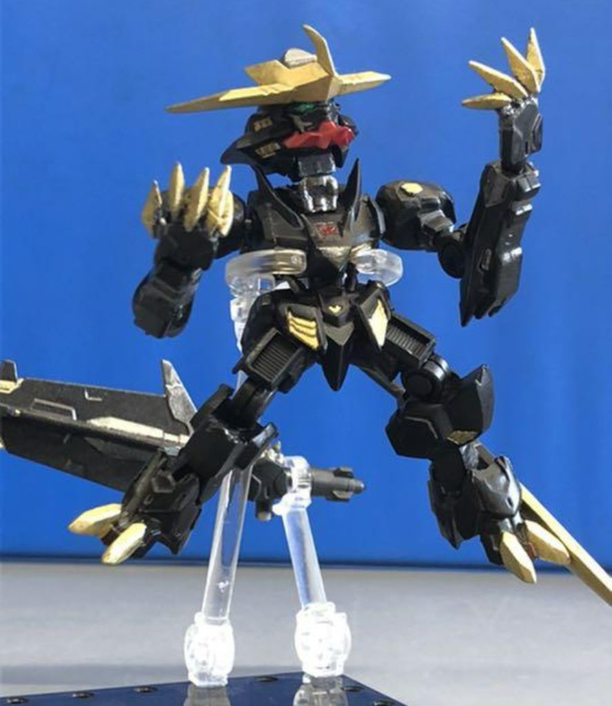 天に向かって吼えるようなポージングもやってみたかったのです指の角度を変えるのが1番大変でしたご覧いただきありがとうございました