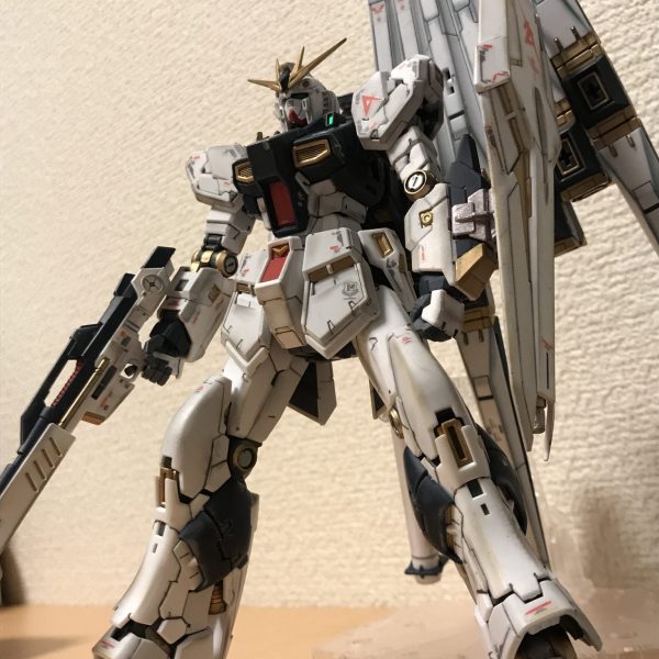 νガンダム(はじめて作ったガンプラの思い出ばなし)