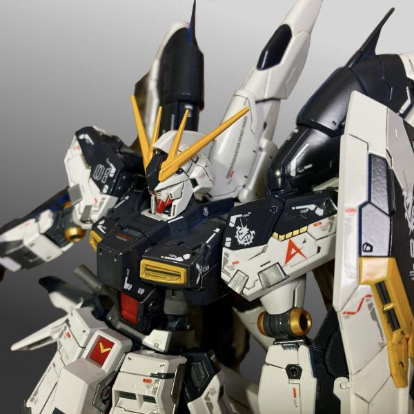 RG Hi-νガンダム